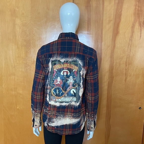 George Tops - George Hocus Pocus Halloween Button Down Shirt Size Small